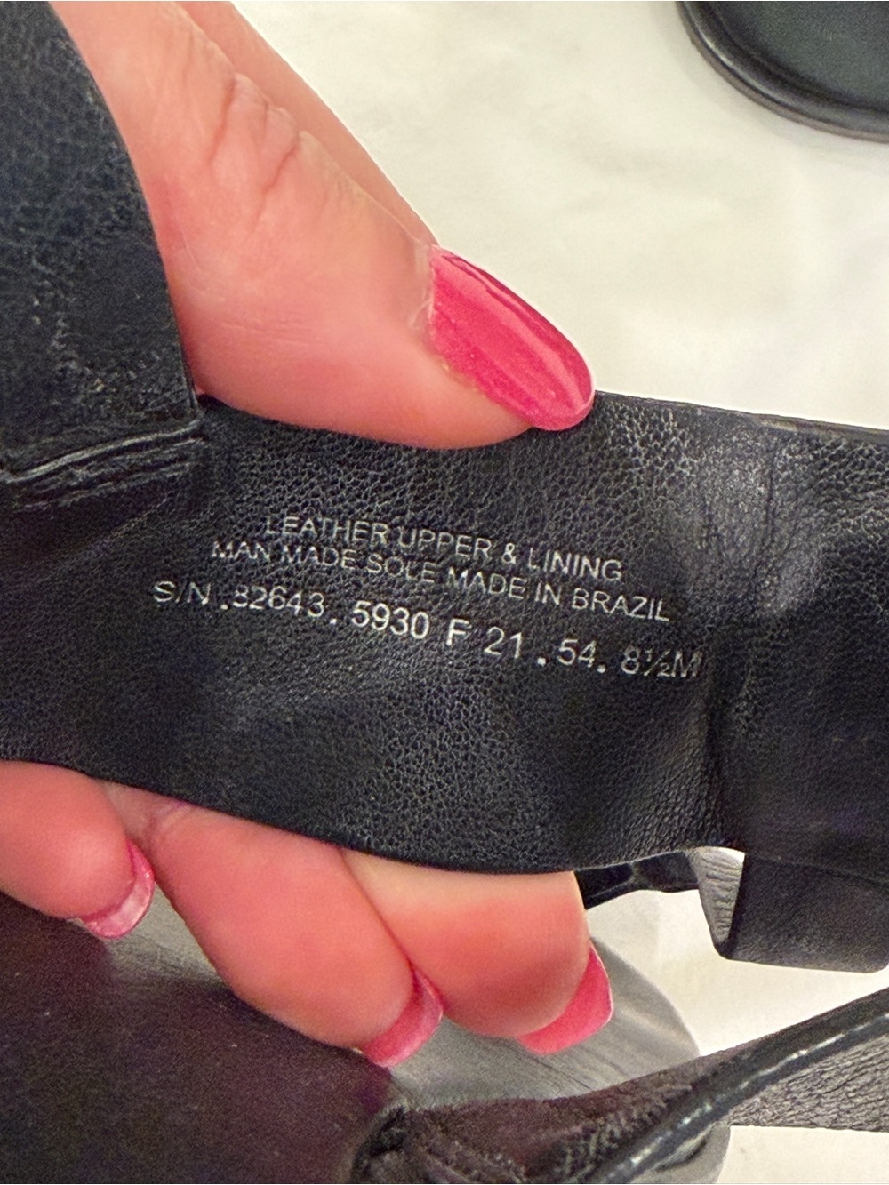 Tory Burch Black Leather Thong Sandals 8.5 - Picture 6 of 8